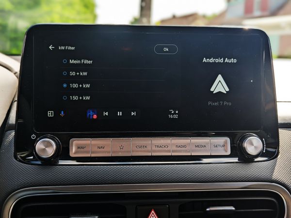 Filteransicht der EnBW mobility+ App in Android Auto